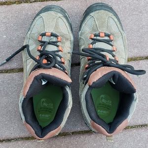 HI-TEC Big Boys Hiking Shoes size 5